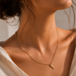 Collier en corne italienne en acier inoxydable plaqué or revêtement PVD – Image 2
